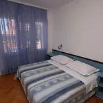 By The Sea Tucepi, Makarska - 6806 Apartman