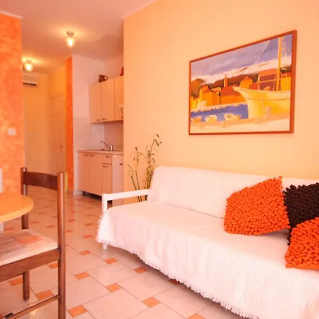 By The Sea Tucepi, Makarska - 6806 * Tučepi