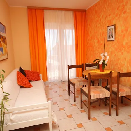 By The Sea Tucepi, Makarska - 6806 Daire *